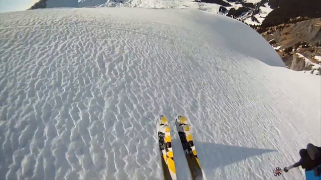 На лыжах со скалы смотреть онлайн