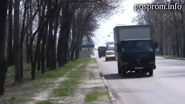 В Харькове деревья рубят не там, где это нужно смотреть онлайн