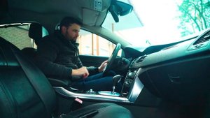 Renault Latitude. Неплохой большой седан, который оказался никому не нужным.