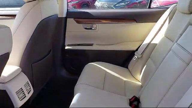 2017 Lexus ES Sedan 300h Sacramento  Roseville  Folsom  Citrus Heights  Carmichael смотреть онлайн