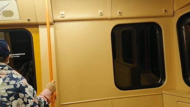 Кольцевая линия метро. 81-720/721 "Яуза". Комсомольская - Киевская. смотреть онлайн