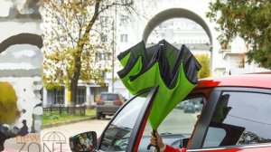 Какой зонт лучше выбрать - умный зонт обратного сложения или обычный складной? Видеообзор NewZont