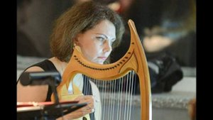 Клод де Сермизи "Tant que vivray" 
Анна Недоспасова, арфа