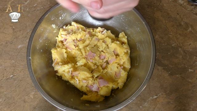 Если остался отварной картофель, не выбрасывайте! Приготовьте КАРТОФЕЛЬНЫЕ КОТЛЕТЫ или КАРТОПЛЯНИКИ