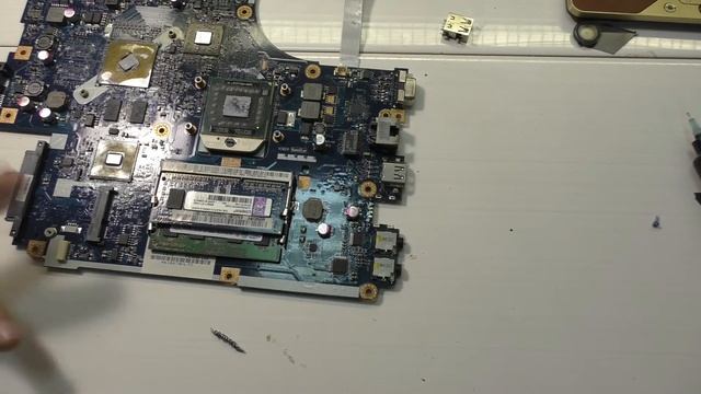 Как заменить разьем USB на ноубуке смотреть онлайн