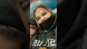 Алина горб ?? и Ася Метронина