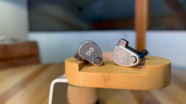 Best High End IEMs 2022 Part 2 смотреть онлайн