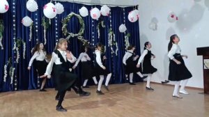 Классный Танец Девочек!!! МКОУ СОШ 11 г.Хасавюрт 2023