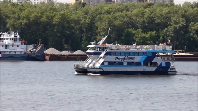 Катамаран Персей в Москве 2 07 2013г смотреть онлайн