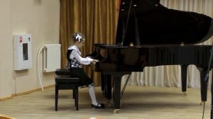 Старый автомобиль Ральф Петерсен Березкина Даша 8 лет.mp4