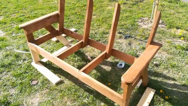 Скамейка со столиком для двоих за один день смотреть онлайн