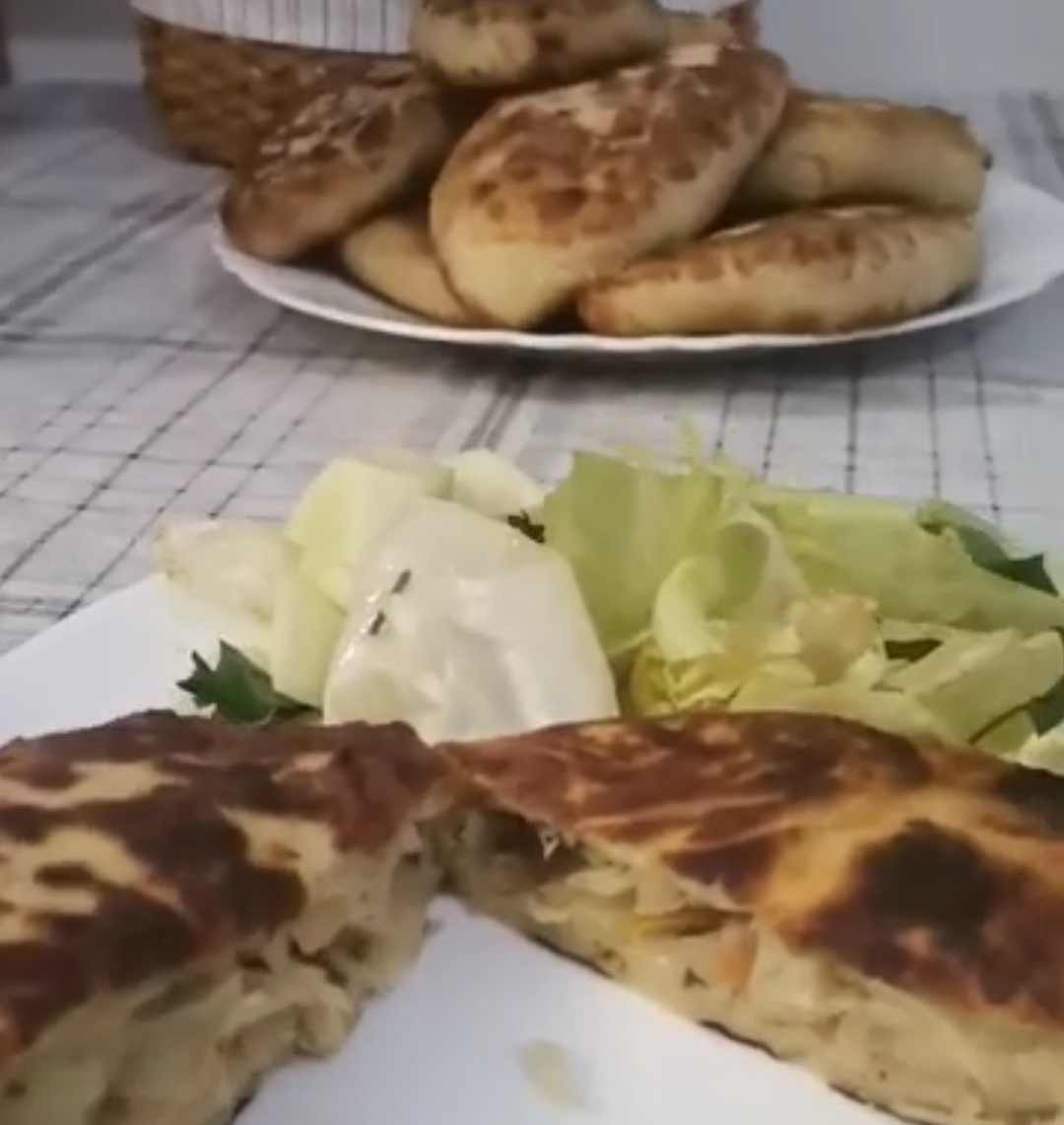 Постные пирожки с капустой