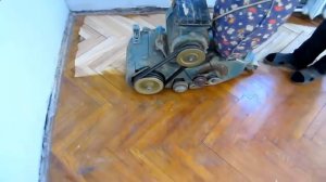 Как отциклевать и обновить паркет