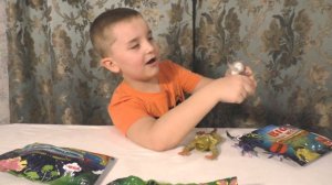 Лягушки Жуки и Динозавры РасПаКОвка игрушек сЮрПРИзов