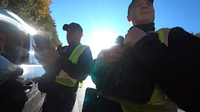 ПОЛІЦІЯ ЗУПИНИЛА, ЩОСЬ ЗАХОТІЛА АЛЕ З"ЯВИВСЯ Я!) смотреть онлайн