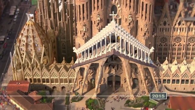 Самый популярный храм в мире - Саграда Фамилия