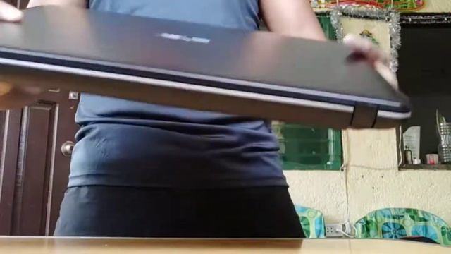 Unboxing - ASUS X540MA-GQ107T смотреть онлайн