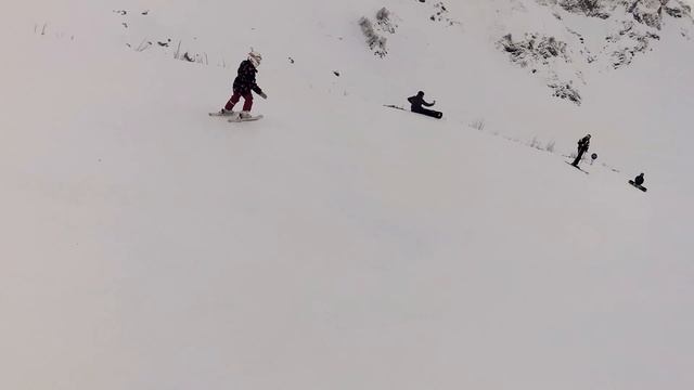 Лиза vs Черная пирамида смотреть онлайн