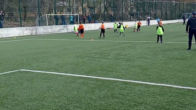 КДЮСШ Макеевка 2012 - Феникс 2012(2 тайм)18-0 смотреть онлайн