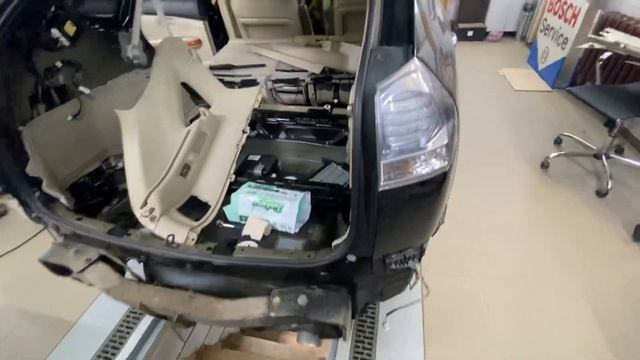 Вода в багажнике Lexus RX 400h смотреть онлайн