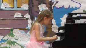 Бричка Полина. В. Коровицын Полька "Деревянные башмачки"