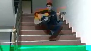Гитара гудер ас лар йина суьйре кхечи
