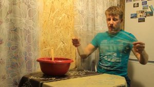 А вы знаете как приготовить настоящую колбасу в домашних условиях?