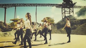 Girls' Generation - Catch Me If You Can (Areia Remix)