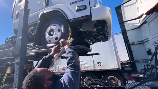 Сколько заработал за рейс на 5-ке (автовоз на 5 машин) ?! Дальнобой по США смотреть онлайн