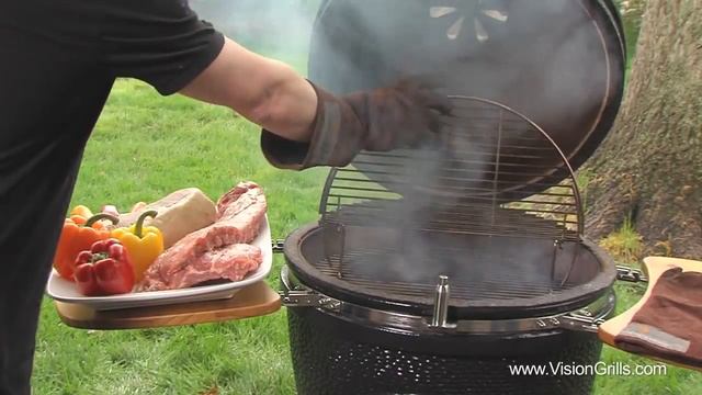 Керамический угольный гриль Vision Professional C Series смотреть онлайн