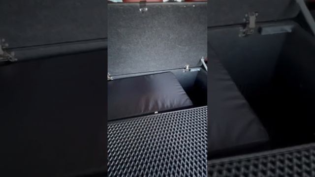 Органайзер в багажник для #lexus #lx от #steward4x4 Полное видео в профиле смотреть онлайн