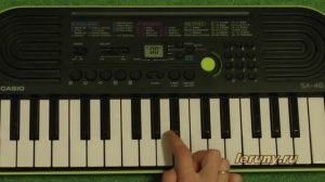 Как играть на пианино песню "Снеженика"