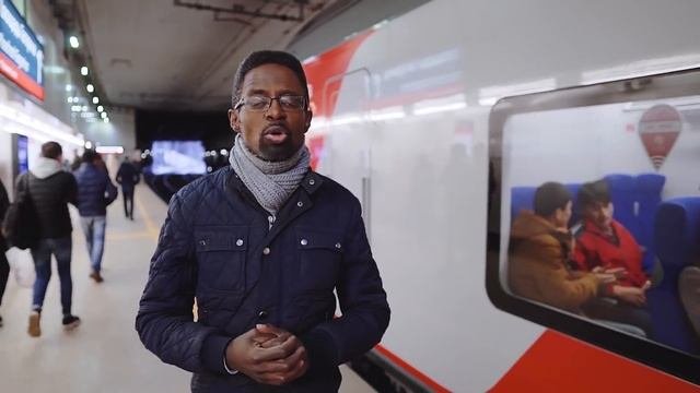 Эндрю Нджогу и «быстрая железная змея» #ПрогулкиПоМоскве | 0+