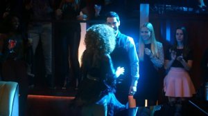 Lucifer 3x17 — Lucifer Sings 'I Will Survive'