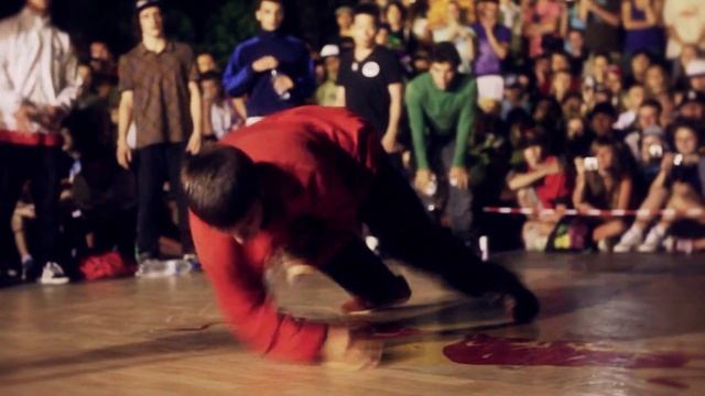 Yalta Summer Jam 2011 "Traditions" (Official Diary) смотреть онлайн