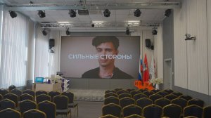 Секрет успешных лекций и семинаров: кейс установки светодиодного экрана от компании INTECHIRS