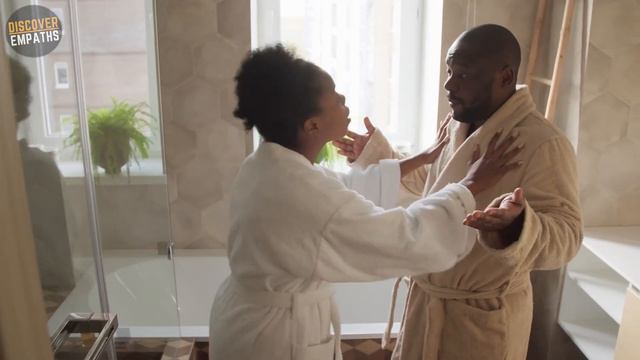 10 Shocking Difference between an Empath and Narcissist смотреть онлайн