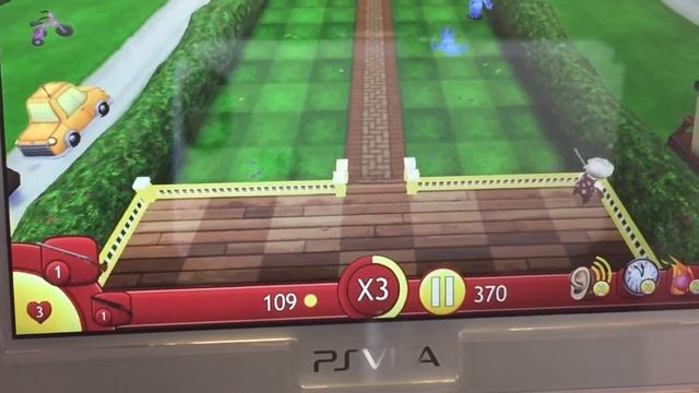 GET OFF MY LAWN!! GamePlay on PS Vita! смотреть онлайн