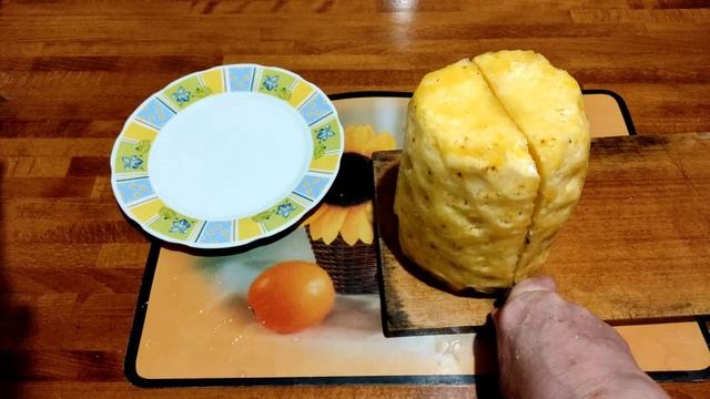 Как почистить АНАНАС? Правильный способ!