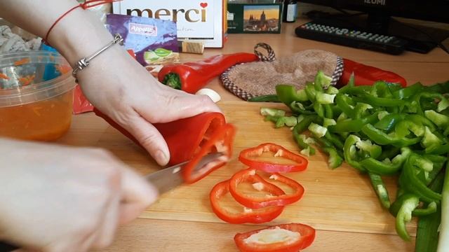 Vlog/Корейская кухня?Свинина по корейски/Рецепт/ Как я ее готовлю??