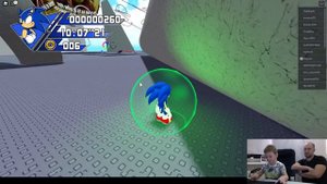 SONIC Соник в РОБЛОКС играем с Папой и Мистер Платон
