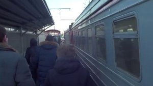 14.03.2019, 17:20, ст. Коломна, электричка Москва-Рязань, открыты лестницы для низких платформ