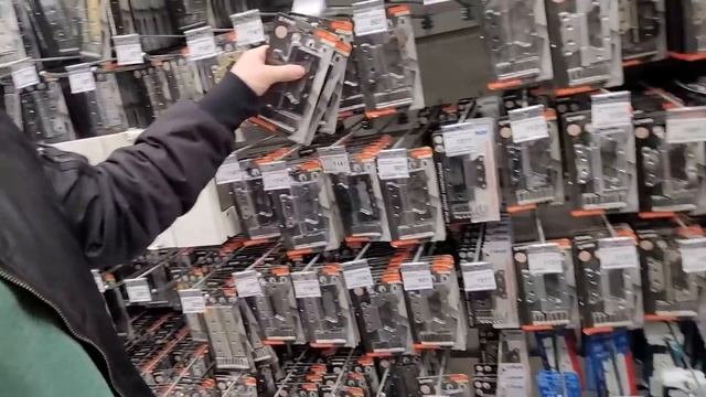 От чего тошнит \ Люди добрые нам отдали смотреть онлайн