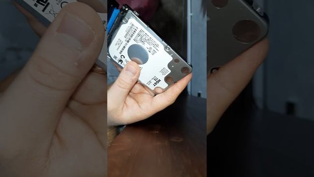 подключение жёсткого диска от ноутбука спомощью кабеля Sata Usb 2.0