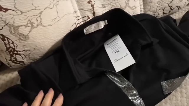 ВЛОГ:ОЦЕНИЛА НОВЫЕ ТЕНИ//ЧЕРНЫЙ ЦВЕТ СТАРИТ//ПОКУПКИ/// смотреть онлайн