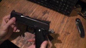 Обзор от дядюшки Fendera. Страйкбольный пистолет Hi-Capa 5.1 WE .
