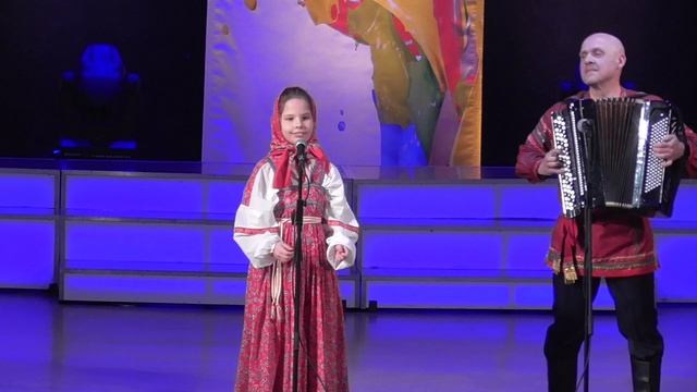 Милана Горохова - Пойдем Дуня из ворот (Шуточная Рязанского края)