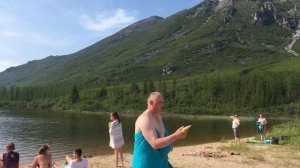 Озеро в горах Северомуйска