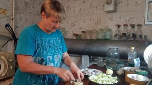 Минтай с овощами на пару.