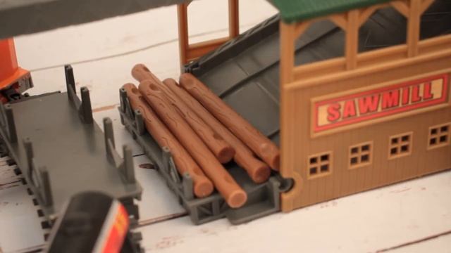 Железная дорога Lanson Toys Лесопилка 126х161см 60дет смотреть онлайн